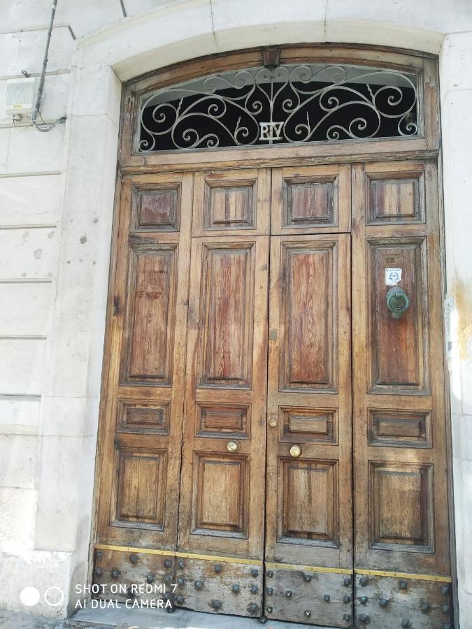 Aurisa Apartment Bari Exterior photo
