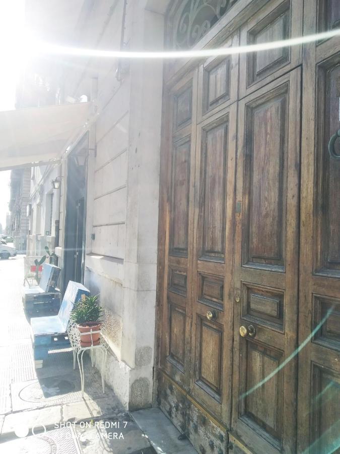 Aurisa Apartment Bari Exterior photo